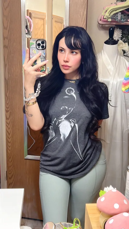 Thumbnail FeliciaVox's OC Fun Fact: Exploring T-Shirt Origins | juicyasians