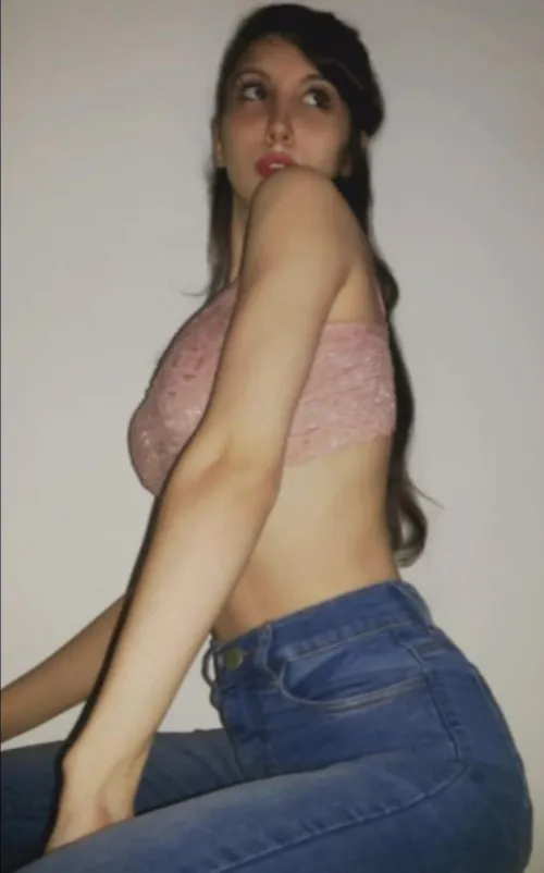 Thumbnail Good Vibes Only: n1blum's Insights on Classiness for Classygirls