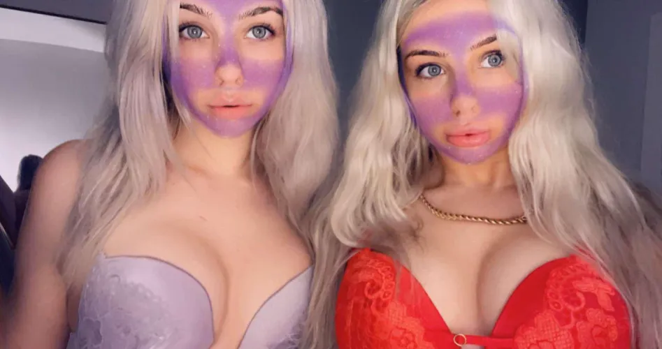 Thumbnail Double the Pleasure: Exploring Fun with blondetwins