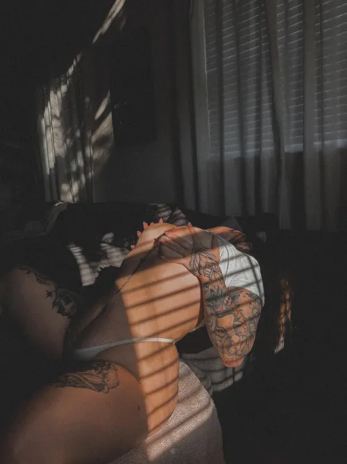 Thumbnail Craving Sensations: 'Craving Your Touch' by gabiii_carter | altgonewild