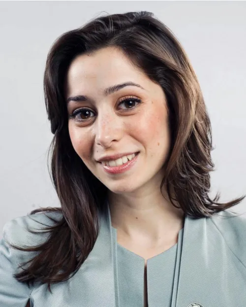 Thumbnail Cristin Milioti: Admiring the Beauty of PrettyGirls