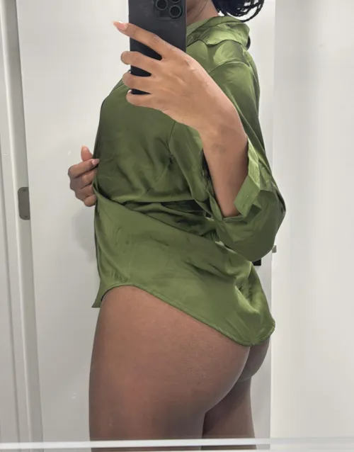 Thumbnail Titillating Tease: Pleasant-Mirage Invites You into the World of BubbleButts