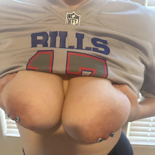 Thumbnail Mafia Themed Fun: Exploring 'Mafia Tits' by just4fun2315