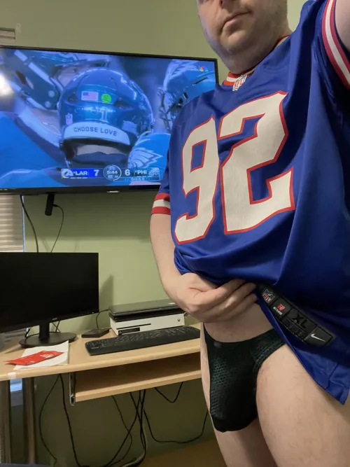Thumbnail Supporting the Birdz: Giants Fan in Green Gear - Gameday Revelry by Buster912