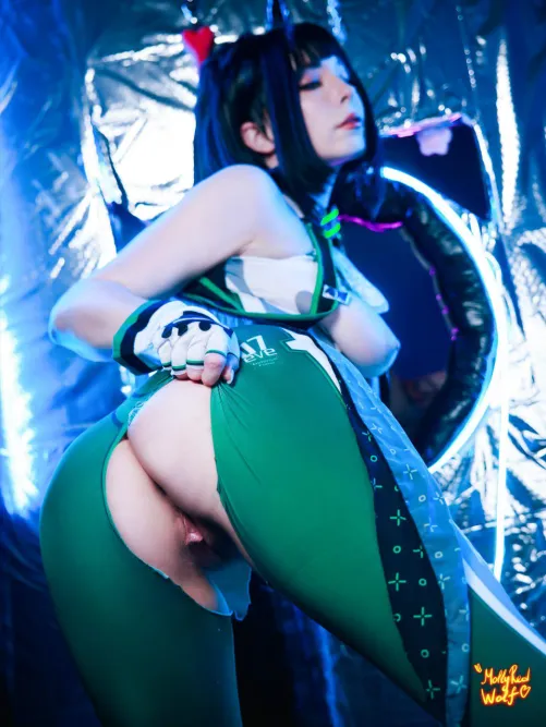 Thumbnail Cosplay Extravaganza: Eve Stellar BladeMollyredwolf | MollyRedWolf