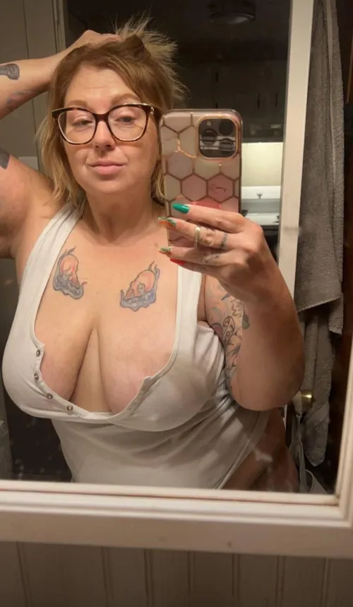 Thumbnail Wide Awake and Embracing Every Curvy Moment | FullNegotiation2242