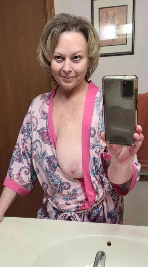 Thumbnail Good Morning USA: Exploring Desires in gilf by sweet_chubbyprincess