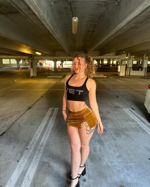 Thumbnail Figurephilosopher's Style Statement: Discover the Great Outfit for Sexygirls