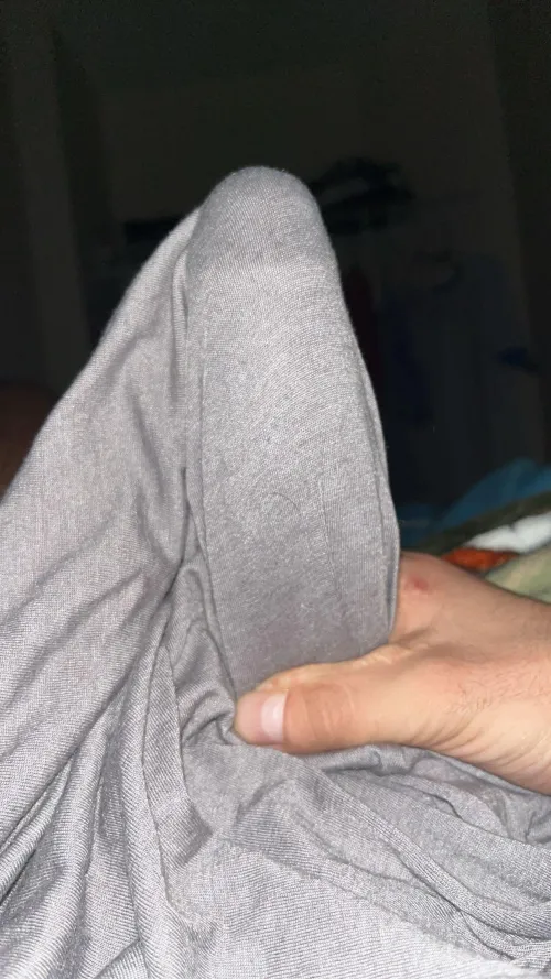 Thumbnail Head_Service8491: 19 Straight Encounter - Bulge Under the Sheets