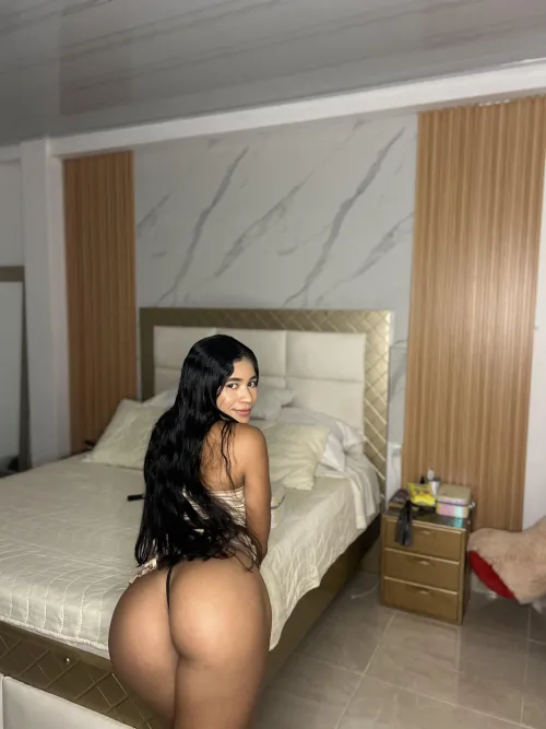 Thumbnail maggiemarina: Gifted Sensuality for a Perfect Start to the Week
