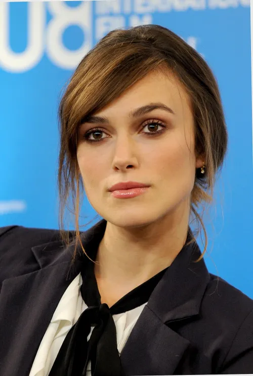 Thumbnail Captivating Beauty: Appreciating the Allure of Keira Knightley by oblique_shockwave