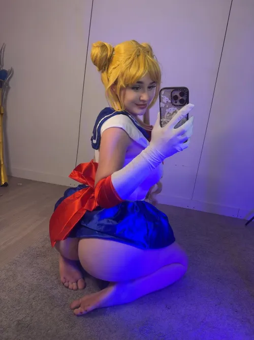 Thumbnail Sailor Moon Magic: Graceful Cosplay by graciewaifux | cosplaybutts
