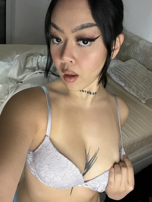 Thumbnail Unleash Your Desires: Exploring Asian Hotties by Puree_Sweeties
