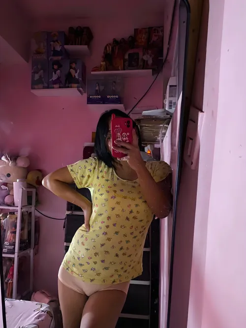 Thumbnail dmonsterxxx's Hotness Revealed - MirrorSelfie