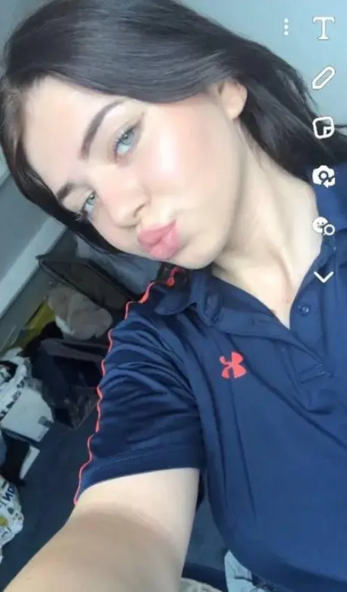 Thumbnail Exploring Pouting: Understanding Cummmmm by Present-Shame-694
