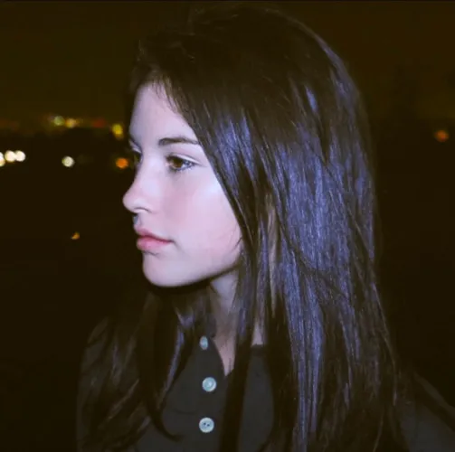 Thumbnail Enchanting Gracie Abrams Unveiled by tumblrvogue in PrettyGirls Category