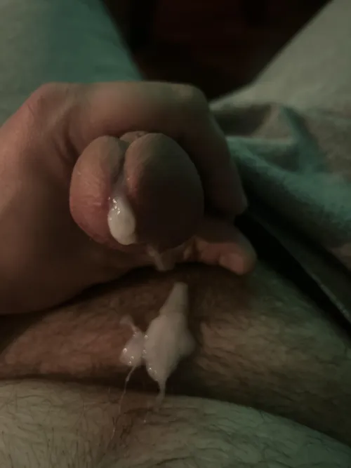 Thumbnail Addicted to Cummin: A Confession on RedditorCum Adventures