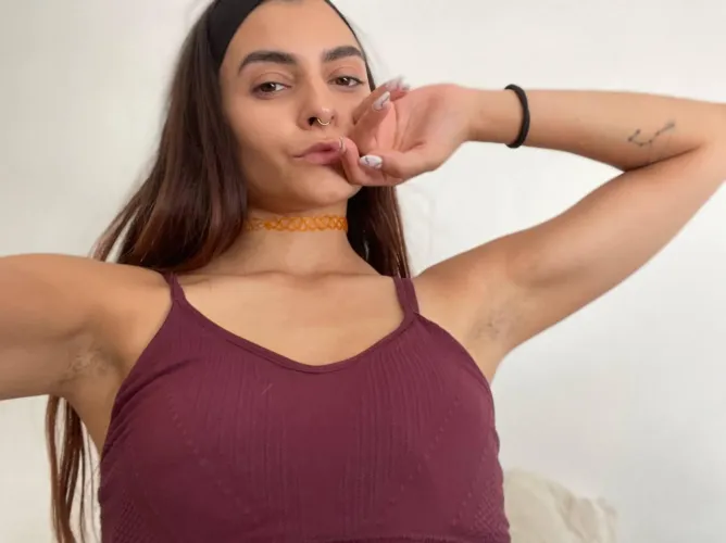 Thumbnail Sensual Dates: The Pleasure of Armpit Massages - Moonligthh