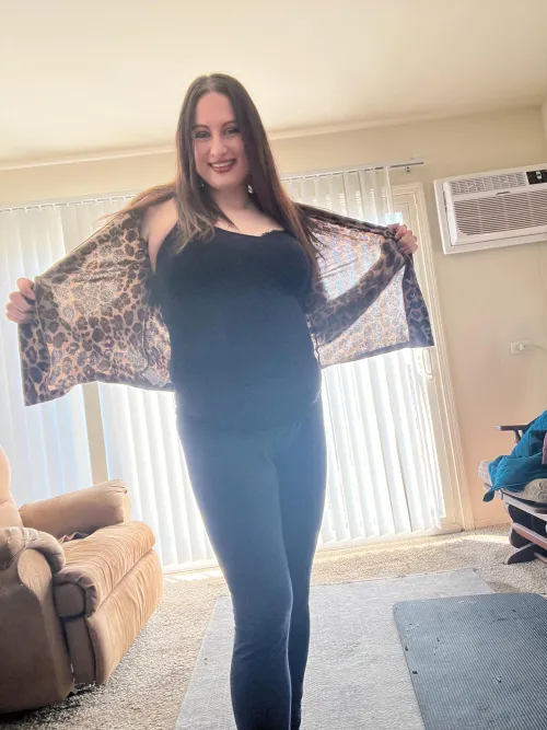 Thumbnail Stay Warm and Cozy: Tips from Mandiallday83 | Thicker