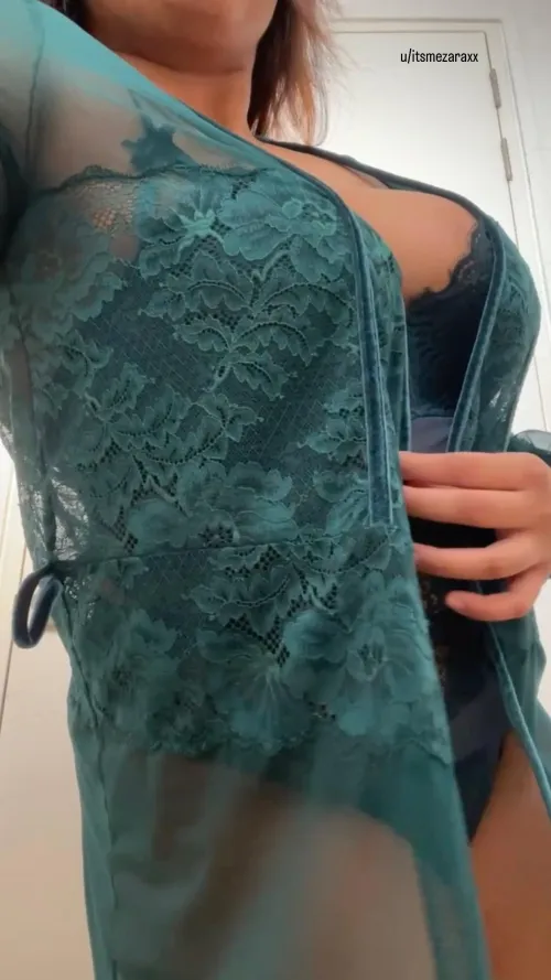 Thumbnail Lingerie Lifestyle Spotlight with itsmezaraxx | asiansgonemild Category