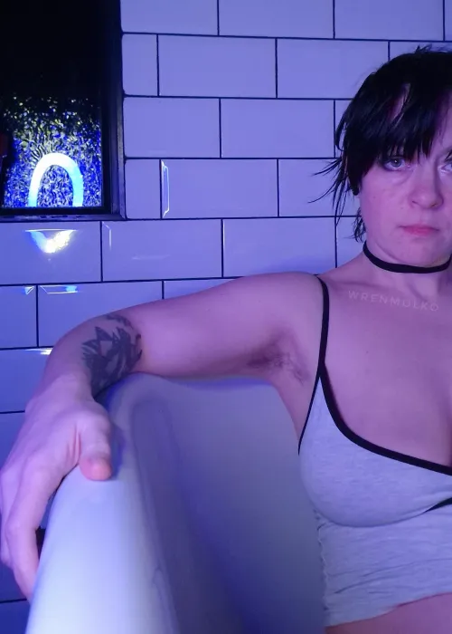 Thumbnail Join Me in the Bath - A Relaxing Encounter Await