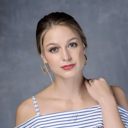 Thumbnail Captivating Charm: Melissa Benoist's Enduring Beauty by Think_Dot8473