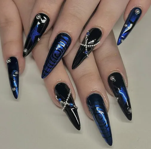 Thumbnail Blue and Black Goth Nails | Expert Tips by Succubusshy | NailFetish Category