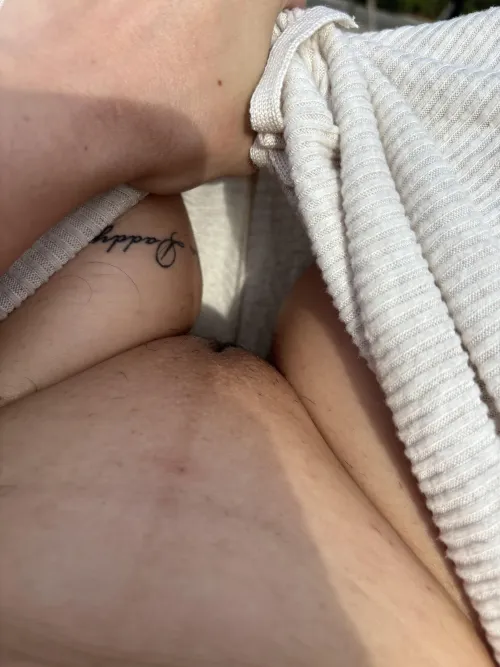 Thumbnail NudeFoods: Giving MoundofVenus a Lil Vitamin D