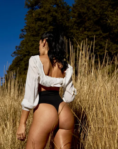 Thumbnail Hungry for Fun: Explore More with BrownAshXO