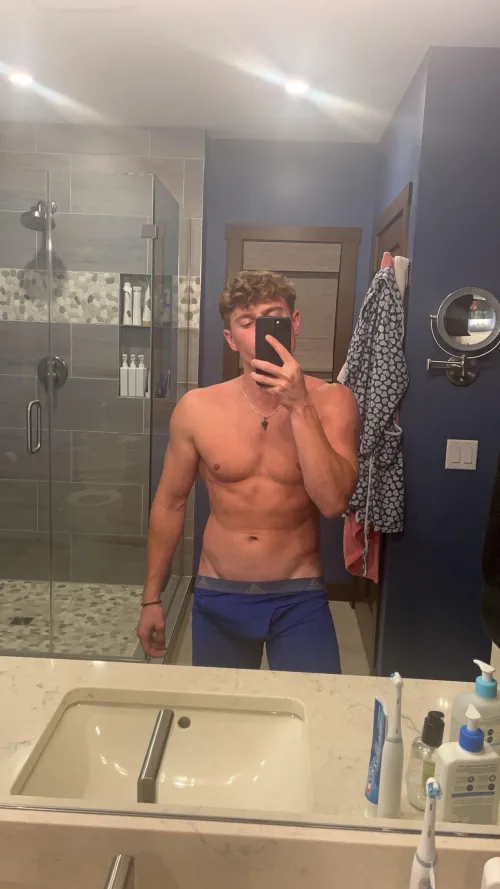 Thumbnail 21 Straight: Exploring Bulges | Author Acceptable_Tune9981