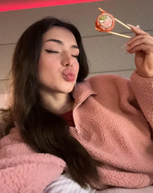 Thumbnail g0o_o0g: Exciting Girlylana's Pouting Part 2 | Pouting