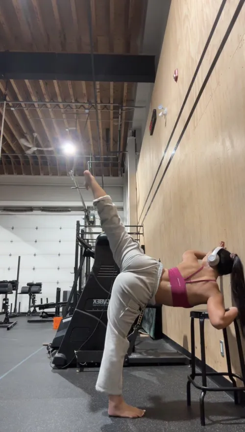 Thumbnail Chantelle Marie: Your ThickFit Inspiration Unveiled