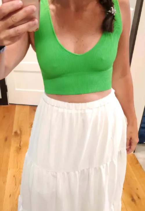 Thumbnail Thriving in Attention: WifeWantstoPlay Confessions
