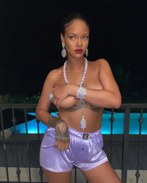 Thumbnail Rihanna Unveiled: HipHopGoneWild Sensations by Ginsla