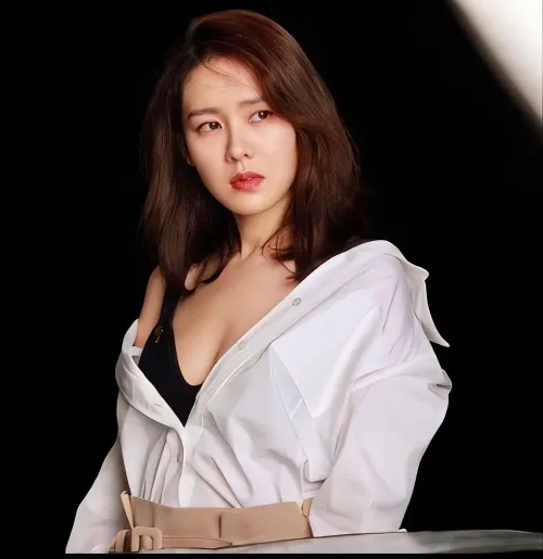 Thumbnail Exploring the Charm of Son Yejin in kdramafap
