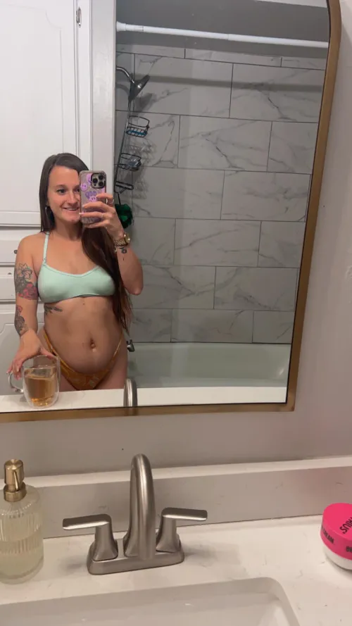 Thumbnail 27yo Mom's Sexy Journey - littlesadiespade in SexyButNotPorn