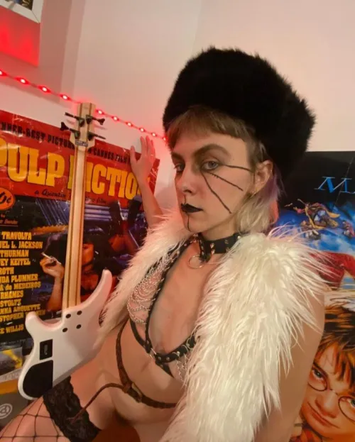 Thumbnail DariaLobotomia: New Instrument Unveiled on OnlyFans101