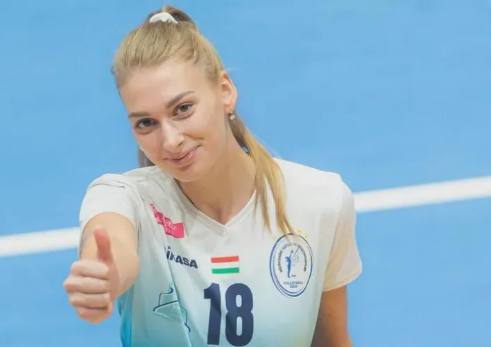 Thumbnail Anastasiya Bezsonova Shines in VolleyballGirls - Author YongWeddle