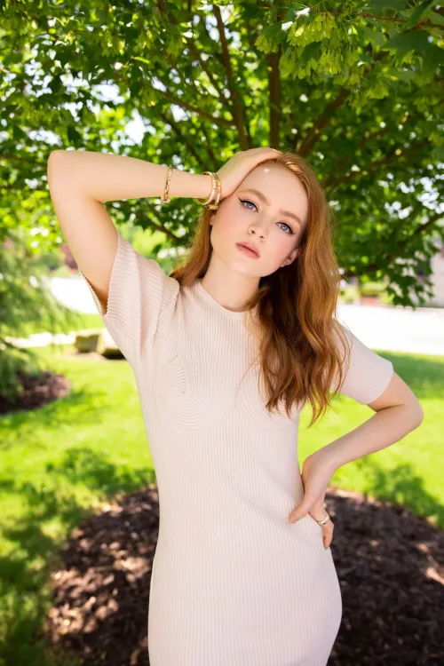 Thumbnail Sadie Sink: A Captivating Figure in the PrettyGirls Category