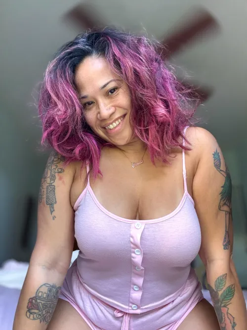 Thumbnail Jamaican x Chinese Mix: Thepinkrollerskater's MixedRaceGirls Feature