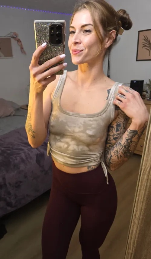 Thumbnail Soft and Squishy Sans Bra: Discovering the Comfort with inkedabby