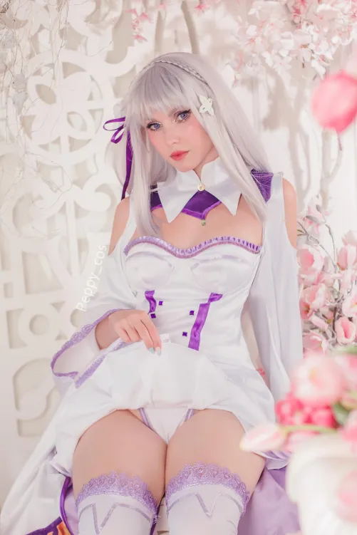 Thumbnail Peppycos Embodies Emilia in NSFWCostumes: A Must-See Transformation