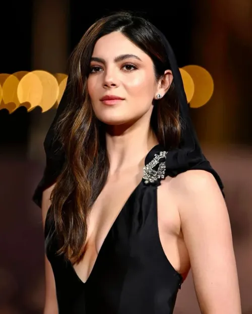 Thumbnail OhNoWhatHappenedNow: Discover Monica Barbaro - Gentleman Boners Appreciation