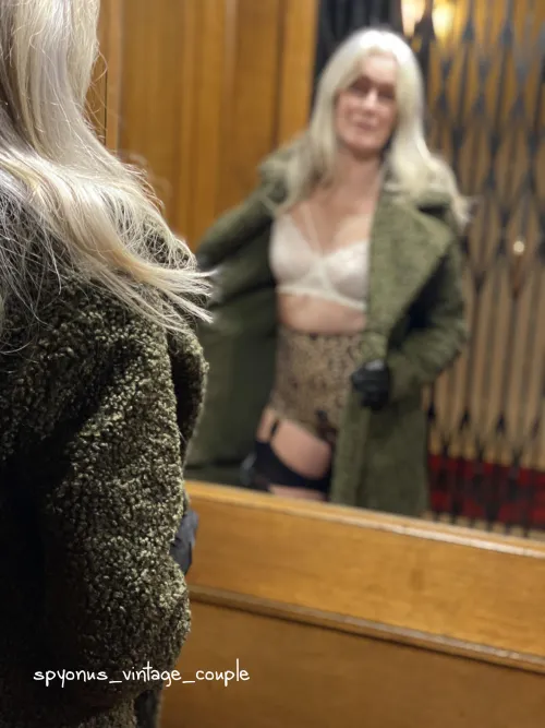 Thumbnail spyonus_vintage's Reflection on classysexy Magnificence