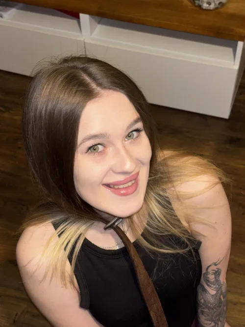 Thumbnail Obedient Today: Author xAlwaysHornyGirlx Reflects on Collared Experience