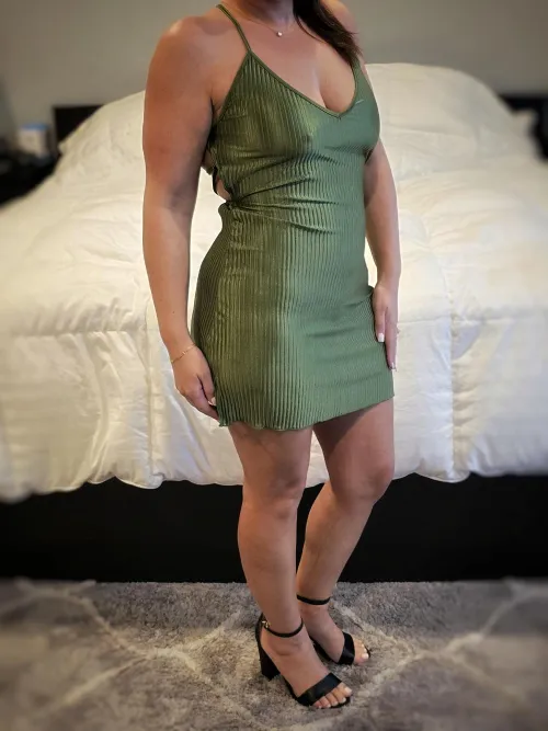 Thumbnail Date Night Elegance: Explore a Braless Option with realnyce67
