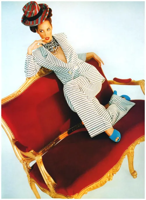 Thumbnail Christy Turlington: A Timeless Beauty | bil_sabab