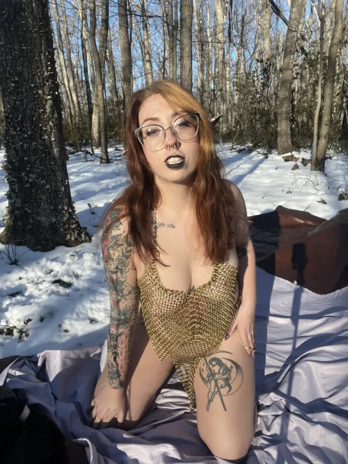 Thumbnail Chilling Chainmail Art: A Fair Knight's Quest by gritheyst in the Goth Sluts Category