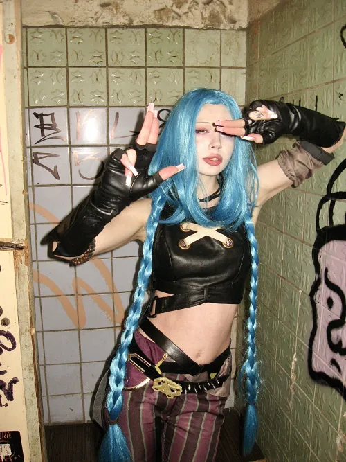 Thumbnail DecayTattoo Showcases Jinx Arcane by lilmollypill in NSFWCostumes