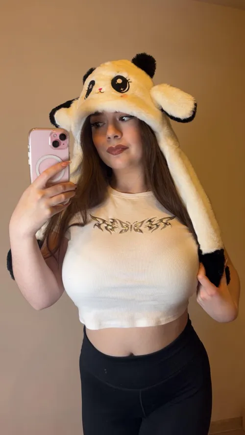 Thumbnail Unravel the Mystery of Being 'Too busty to handle' | Lovely_amyoo Presents 2busty2hide